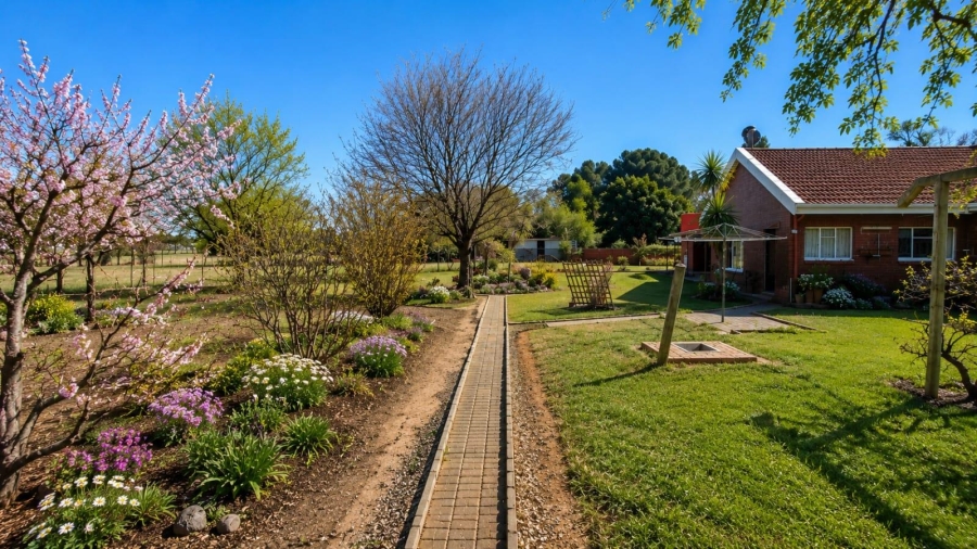 6 Bedroom Property for Sale in Roodewal Free State